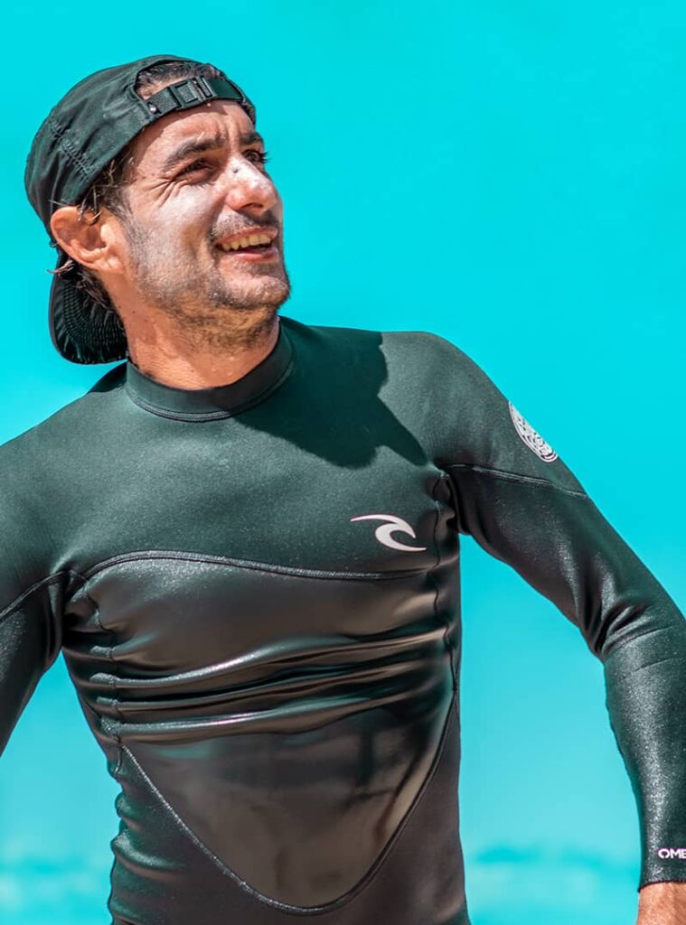 PassionSurfGuadeloupe_800x1080_Home_Tiyo-1